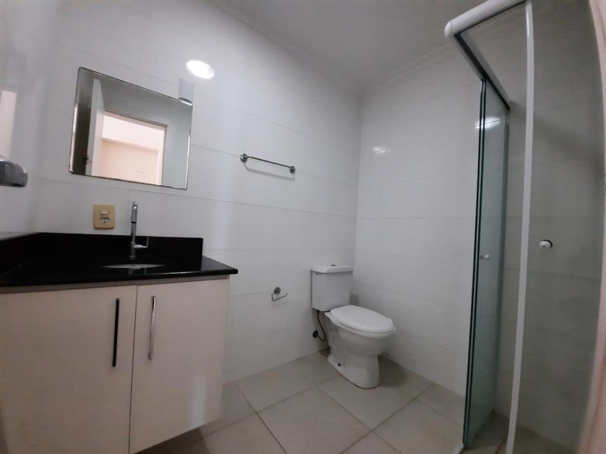 Apartamento 3 Quartos 8 Pessoas A 50 Mts Da Praia De Bombas, A 100M Da Passarela Do Ribeiro Bombinhas Exterior photo